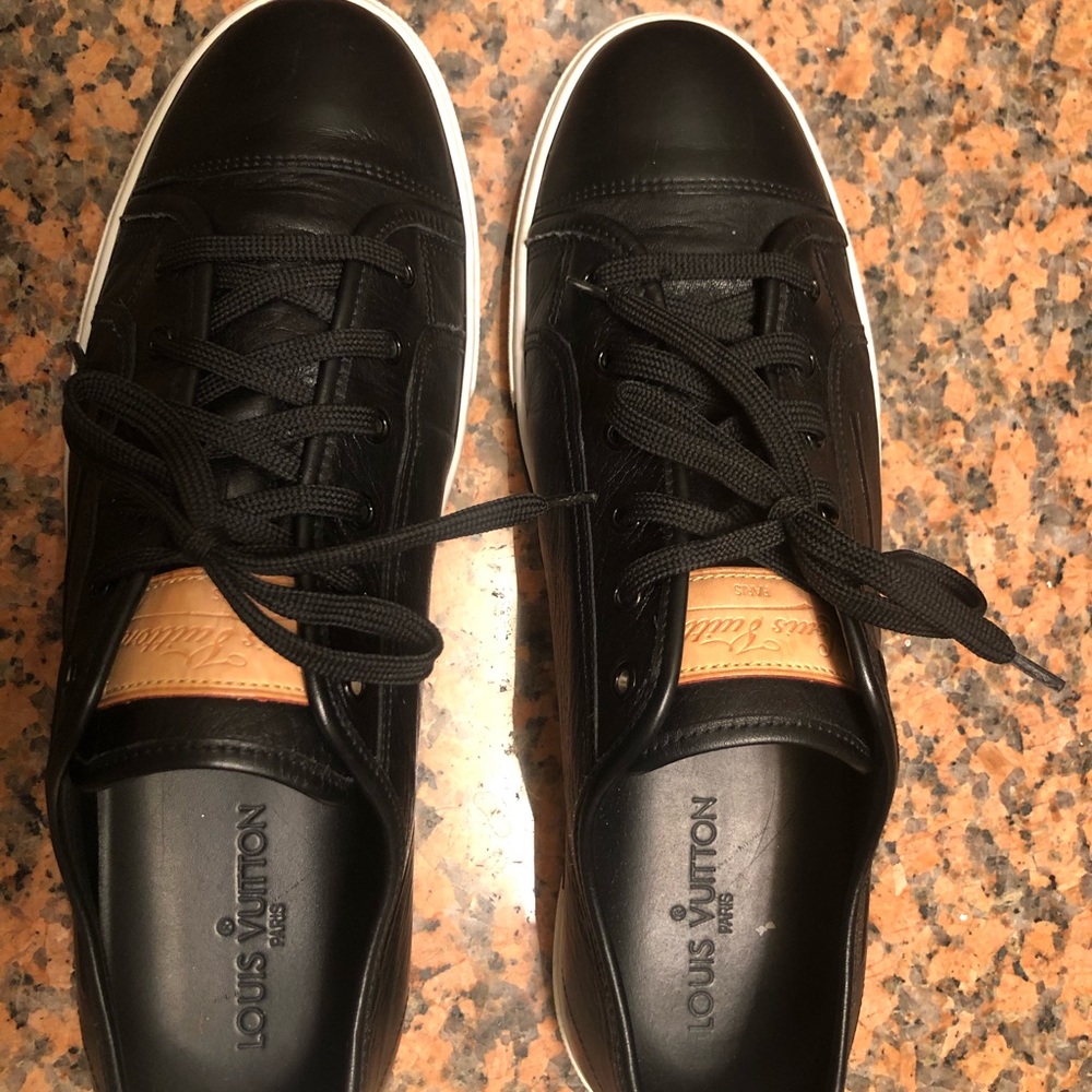 Men’s Louis Vuitton Leather Sneaker